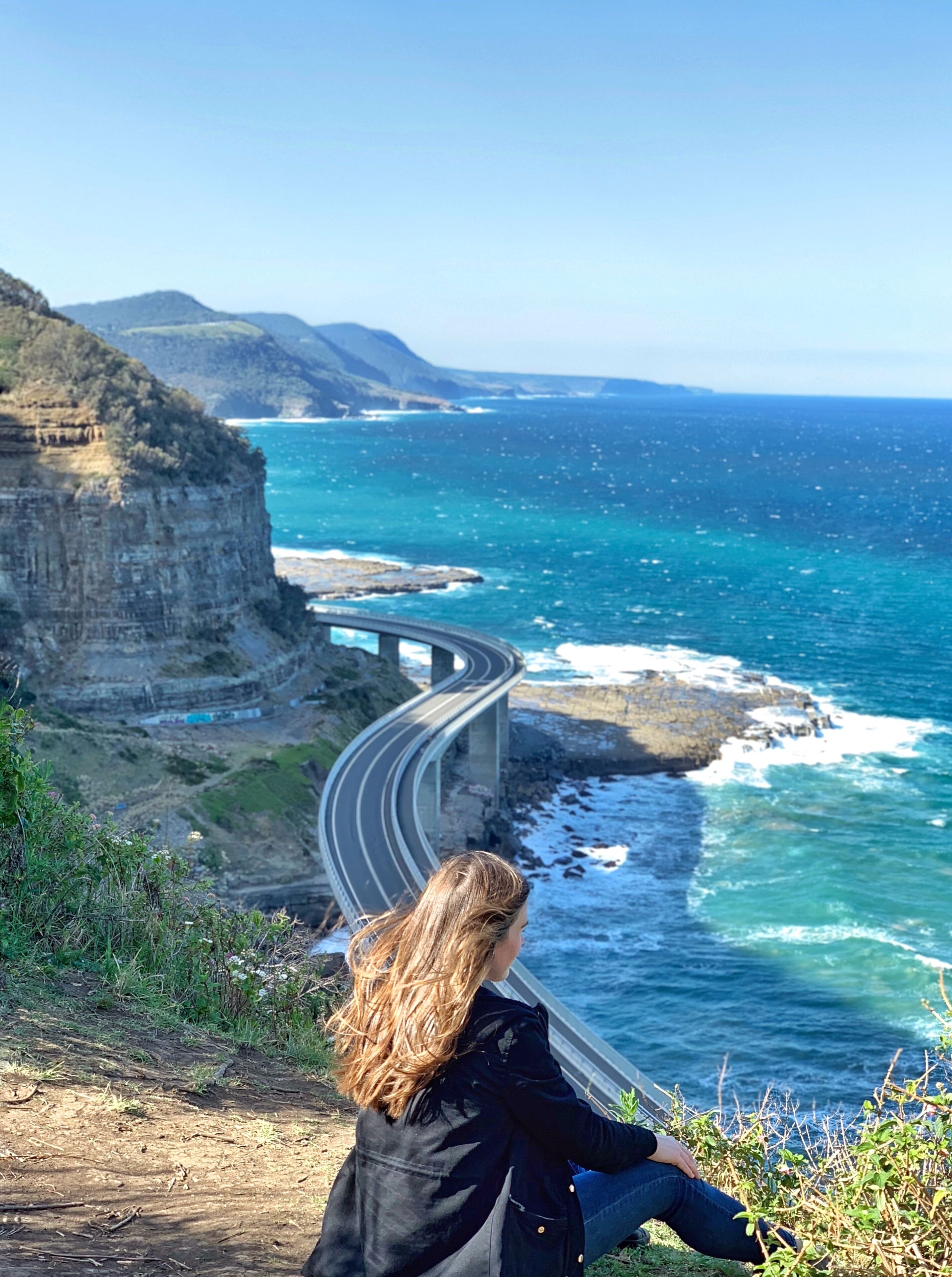 Definitely one of my favourite views and drives on the New South Wales, South Coast of Australia! This hidden away lookout point captures the perfect view of Sea Cliff Bridge. The entrance is hidden between shrubs on your left-hand side before crossing the bridge heading North. Helpful HINT: Have your hiking shoes handy as it's a steep trek! #OnTheRoad