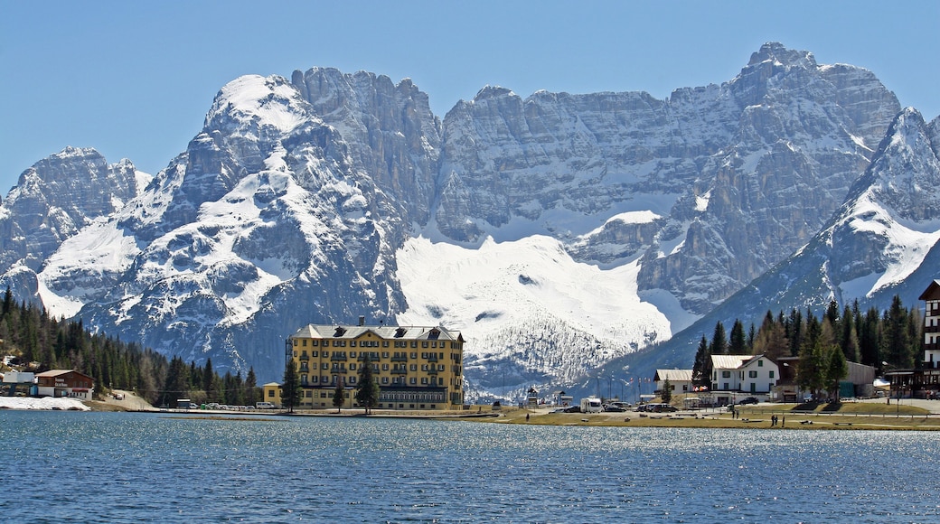 Danau Misurina