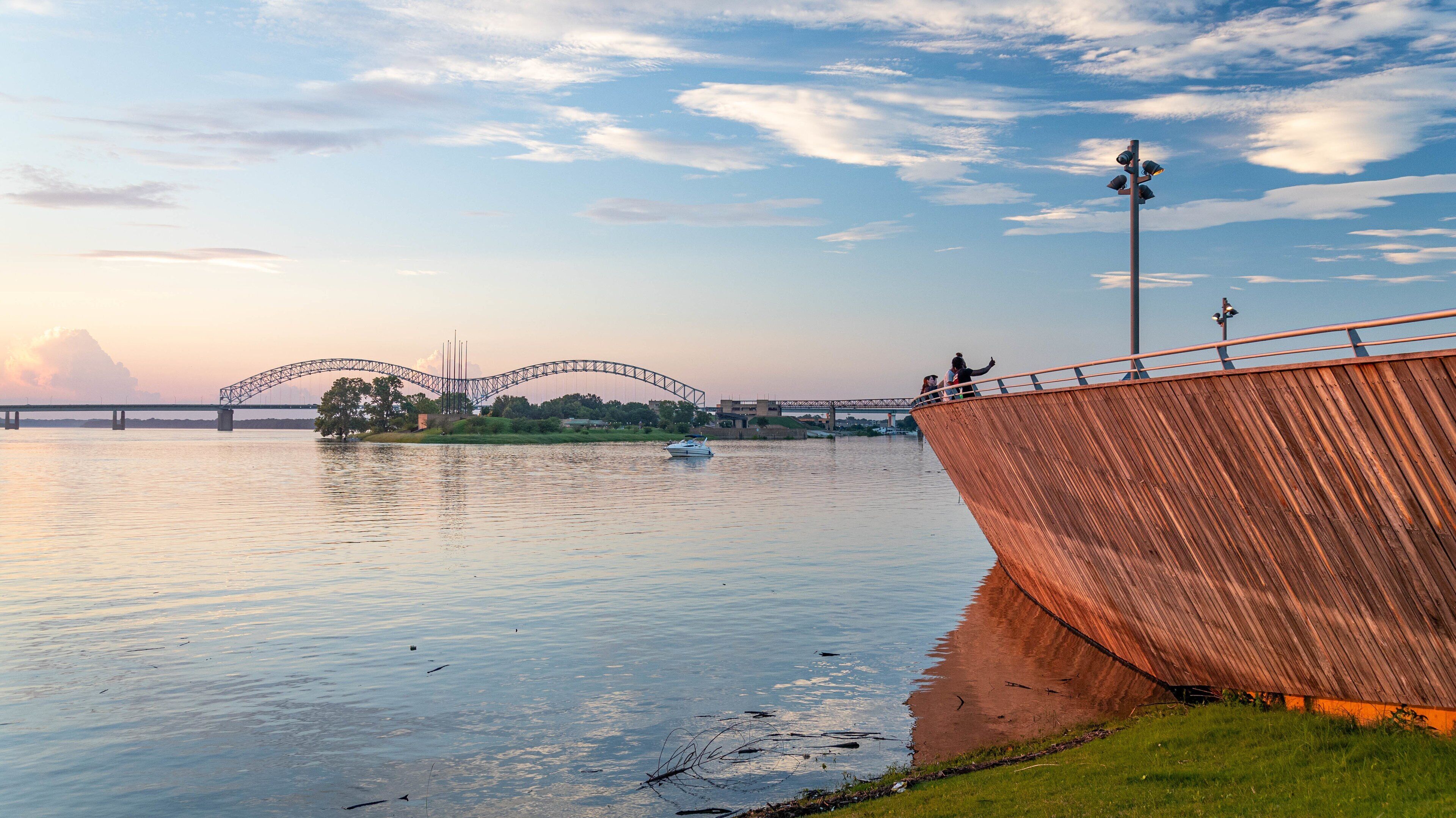 Beale Street Landing