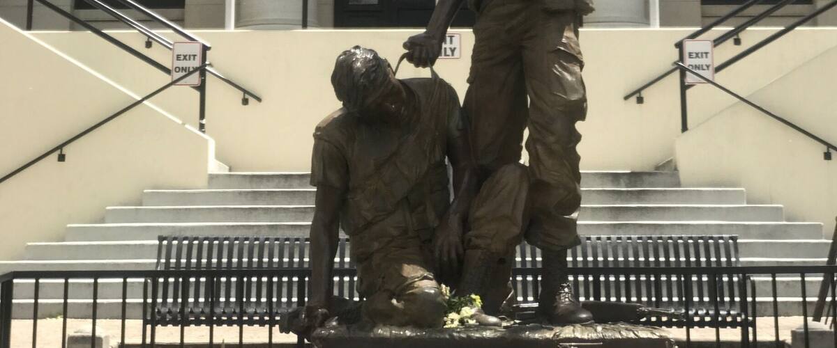 This place is usually pretty busy with families just relaxing under the trees, laying in the grass reading a good book, etc.