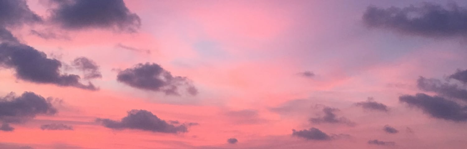Lovely,Romantic,Gorgeous evening near beach .Sky was coloured with beautiful colors that just leaves you speechless 
#LifeAtExpedia #LoveIsInTheAir