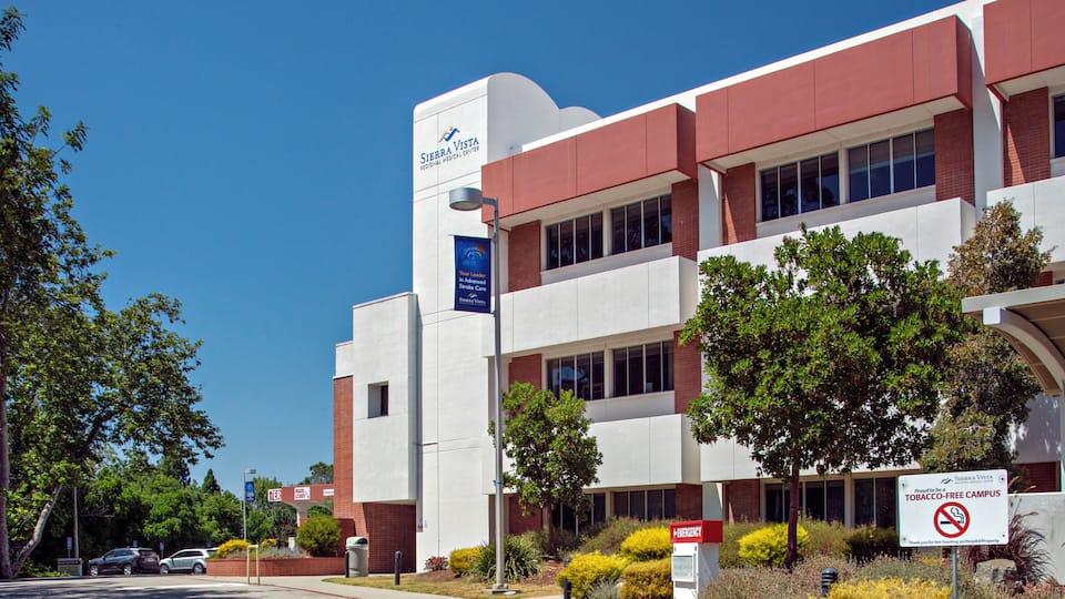 SanLuisObispo_SierraVistaRegionalMedicalCenter_553248621560543927_05