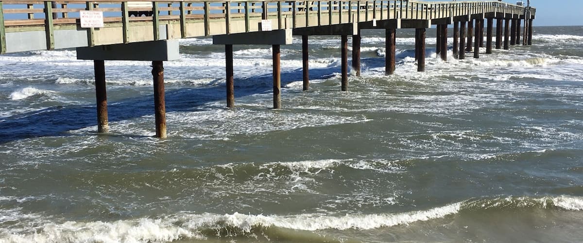 Very windy afternoon along beaches and the St. John's County pier. Not too many folks walking the pier.