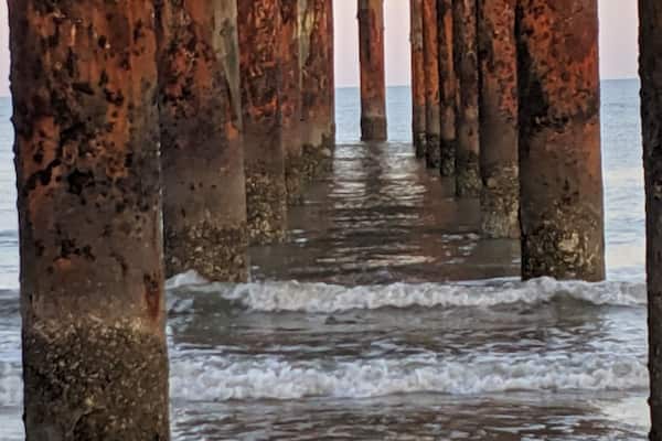 I see beauty in the ordinary stuff