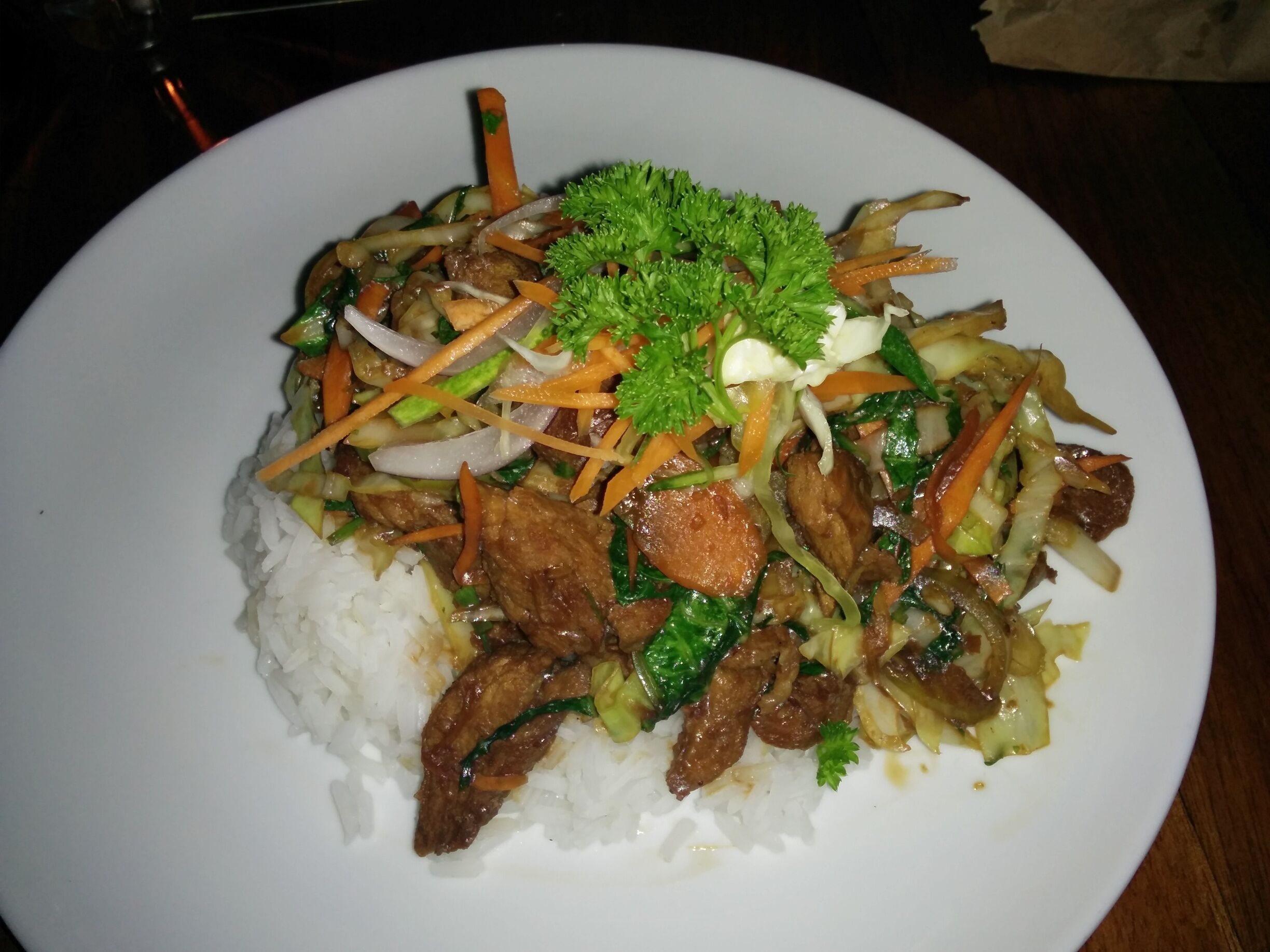 Very delicious mix of meat carries and other veggies steamed to perfection with still a bit of crunch. Food was cooked perfectly everyone every time and looked amazing too. A must dine-in spot in Fiji.