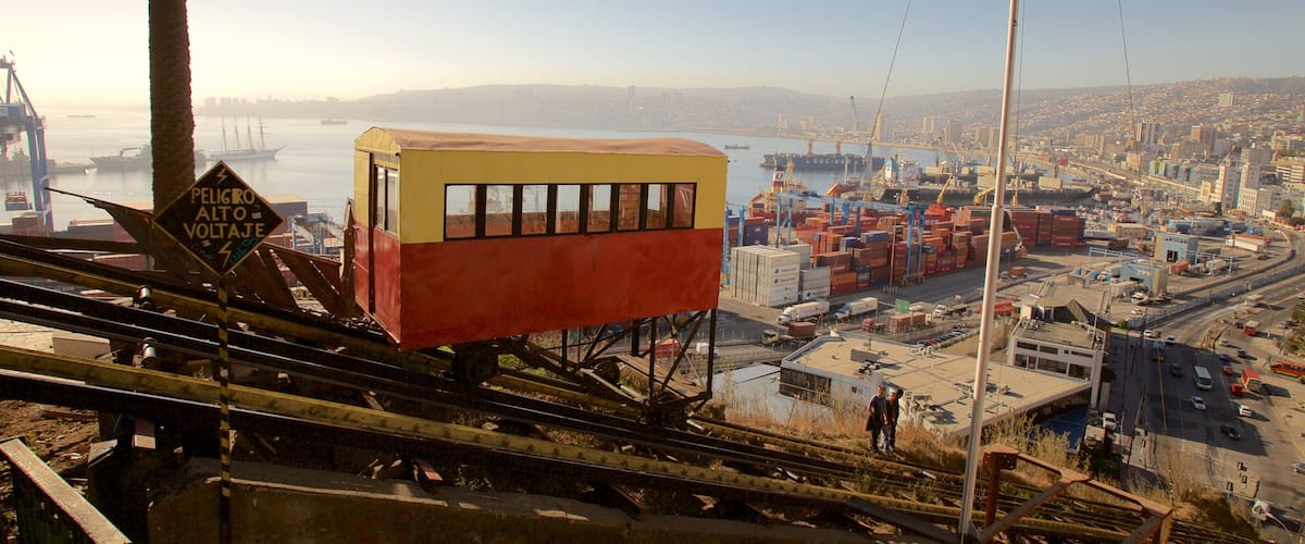 Artilleria Lift showing a city and industrial elements