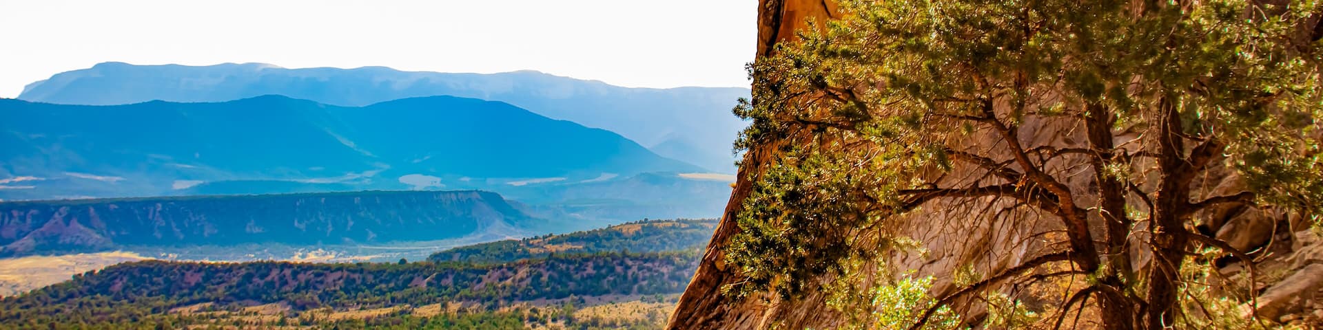 Large arch formation in Colorado