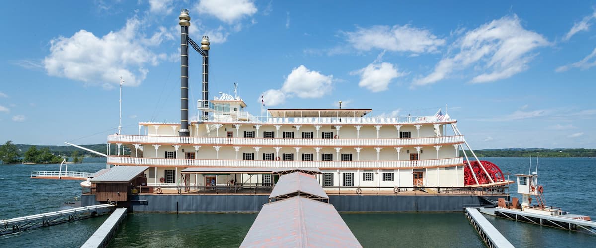 Showboat Branson Belle featuring cruising and a bay or harbor