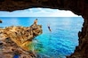 Hang biển Ayia Napa
