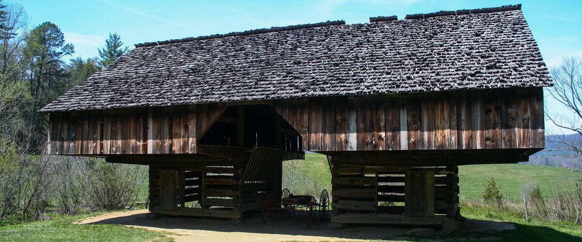 Cantilever Barn-Cades Cove, Tennessee