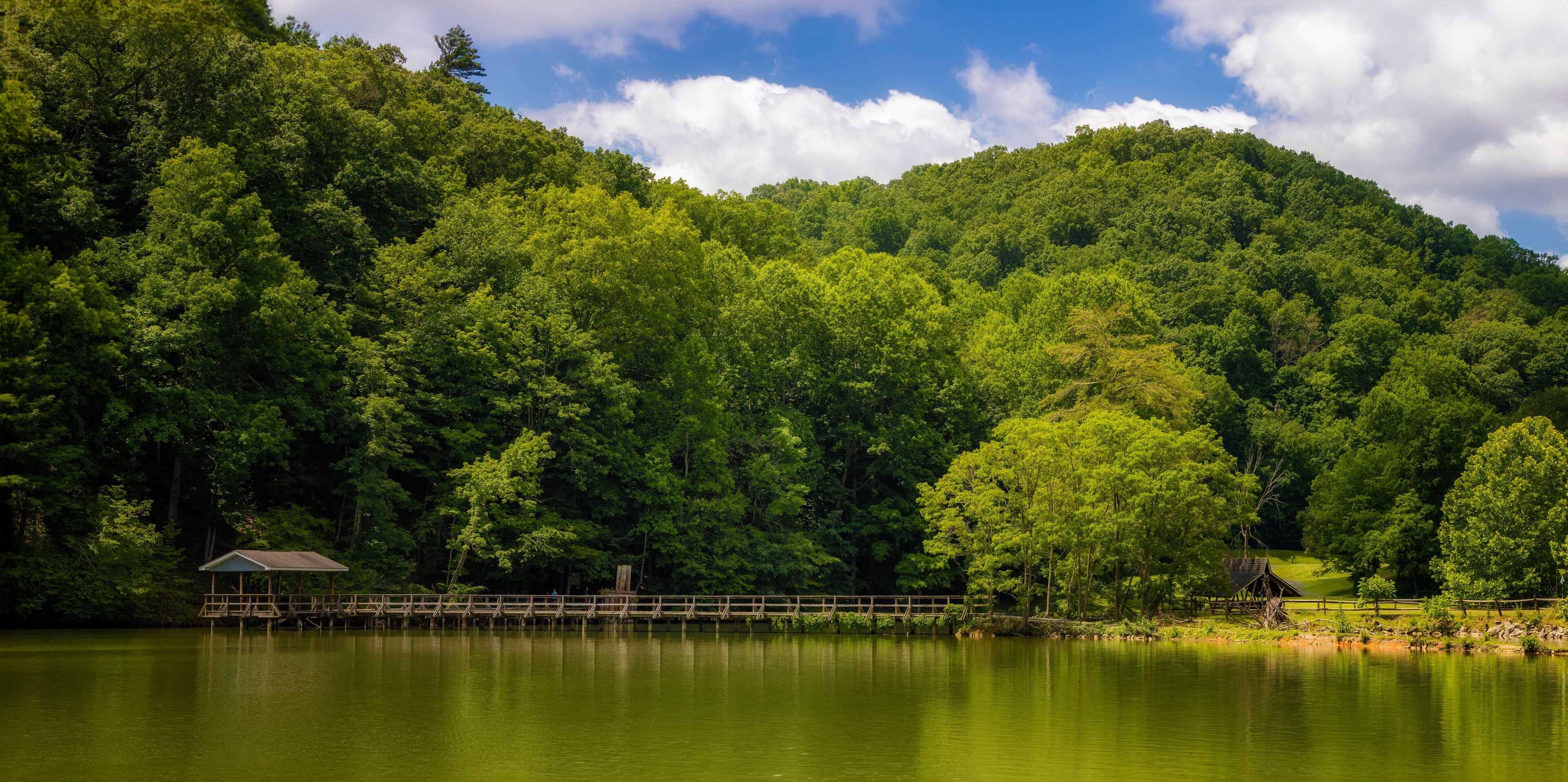 Beautiful Steele Creek Park in Bristol, Tennessee, USA