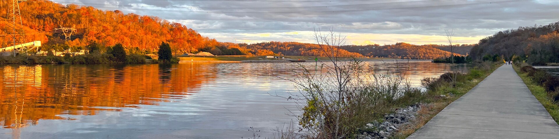 Melton Lake Drive Greenway