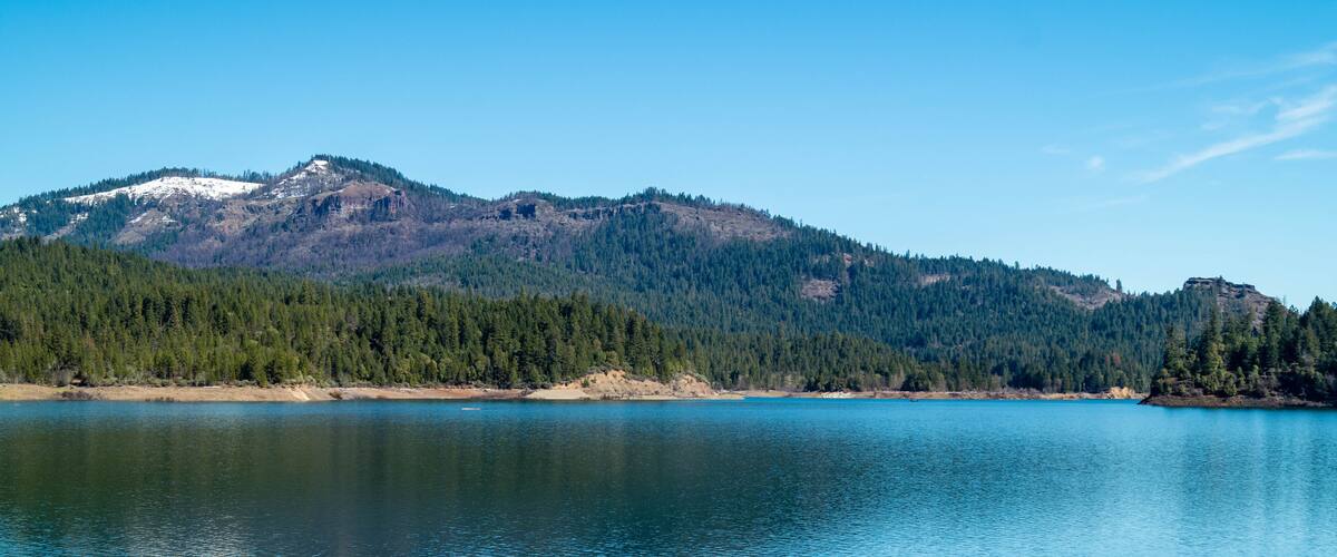 Lost Creek Reservoir located at the Joseph H. Stewart State Recreation Area near Medford, Oregon