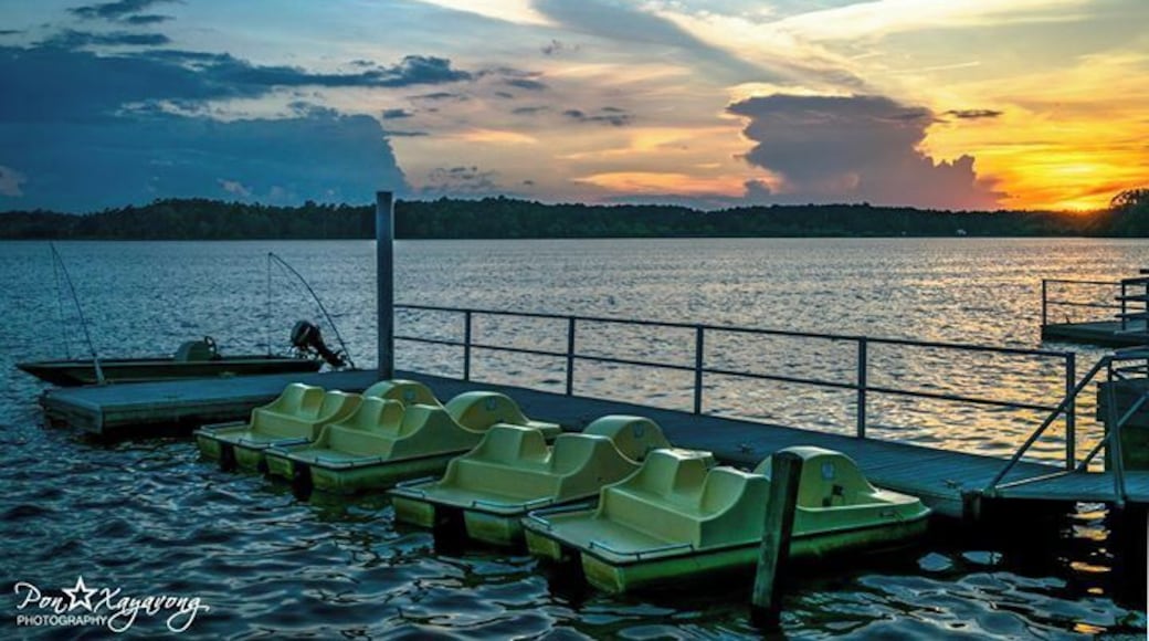Lake Crabtree during Sunset. Good place to take the family. No entry or parking fees. Boat rentals are available