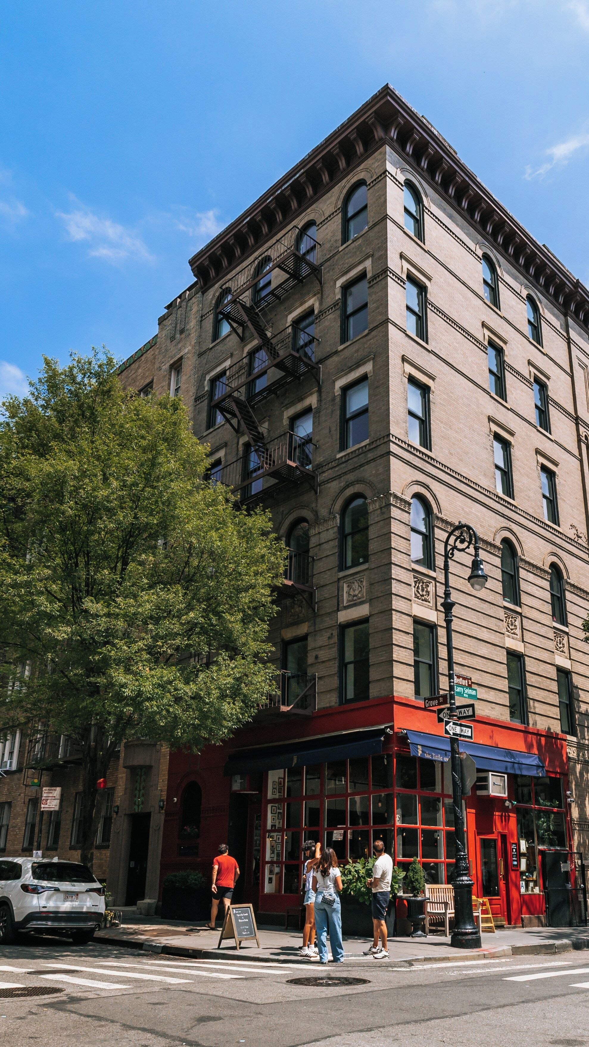 Friends Apartment Building