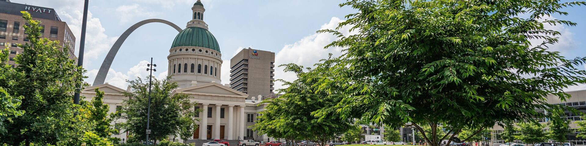 Kiener Plaza featuring a park and heritage architecture