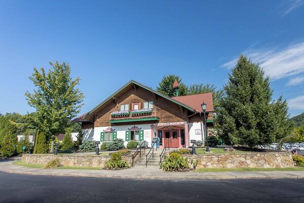 Helen_AlpineHelen-WhiteCountyConventionandVisitorsBureau_553248621561884251-2