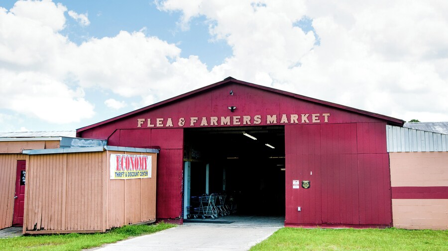 Antiquités et puces Pecan Park Flea & Farmers' Market