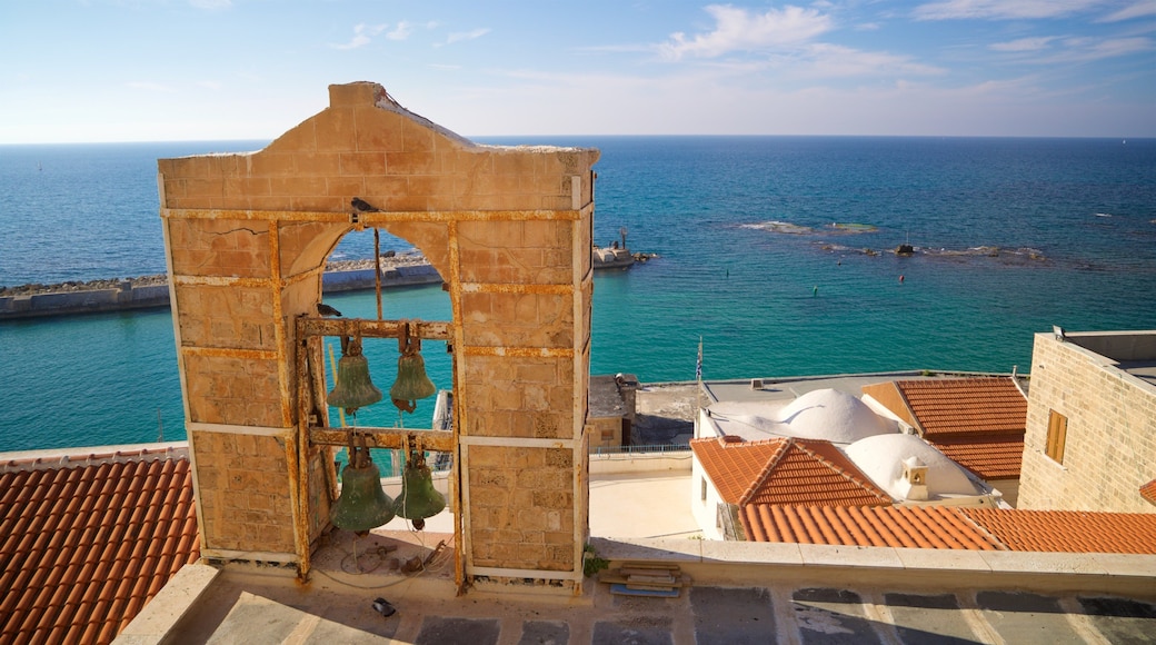 Andromeda Rock featuring heritage elements and general coastal views