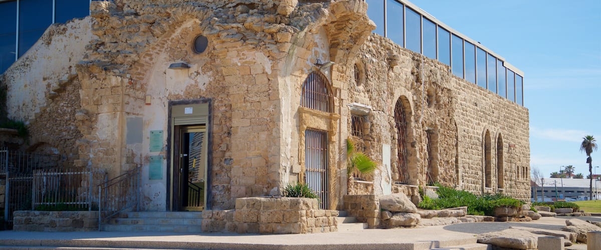 Etzel Museum 1947-1948 which includes a ruin and heritage elements