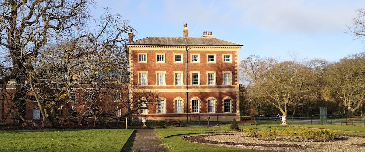 A fab spot for walking the dog. The cafe is dog friendly and there are a couple of shops and gardening club selling plants.