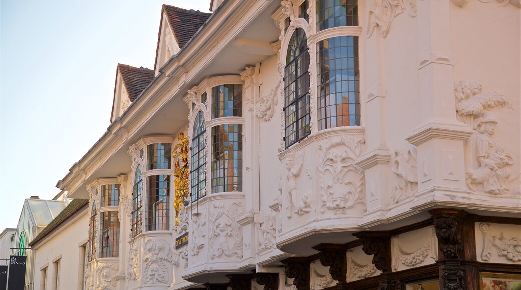 Ancient House ofreciendo elementos patrimoniales