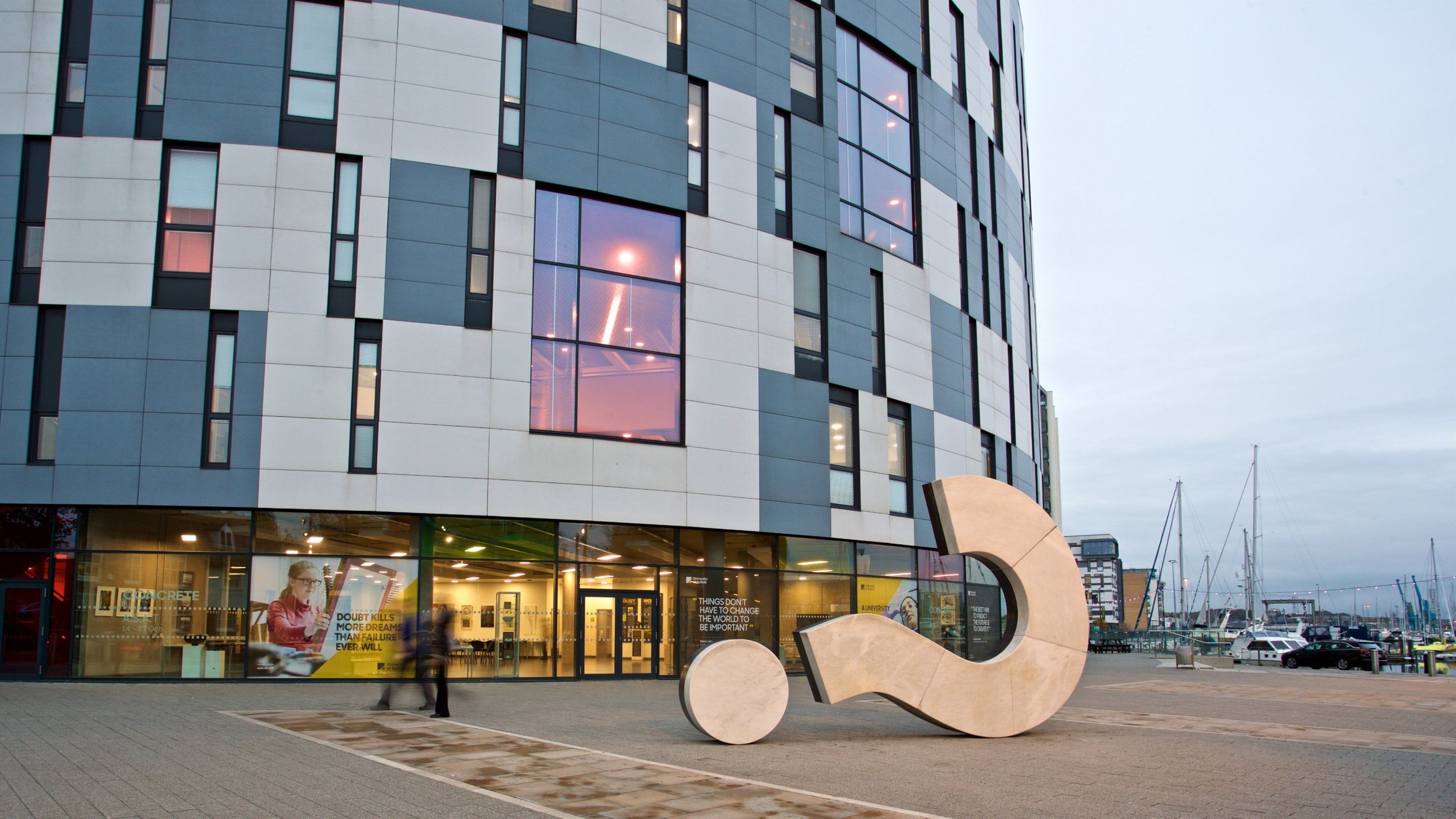 The Question Mark Sculpture showing outdoor art