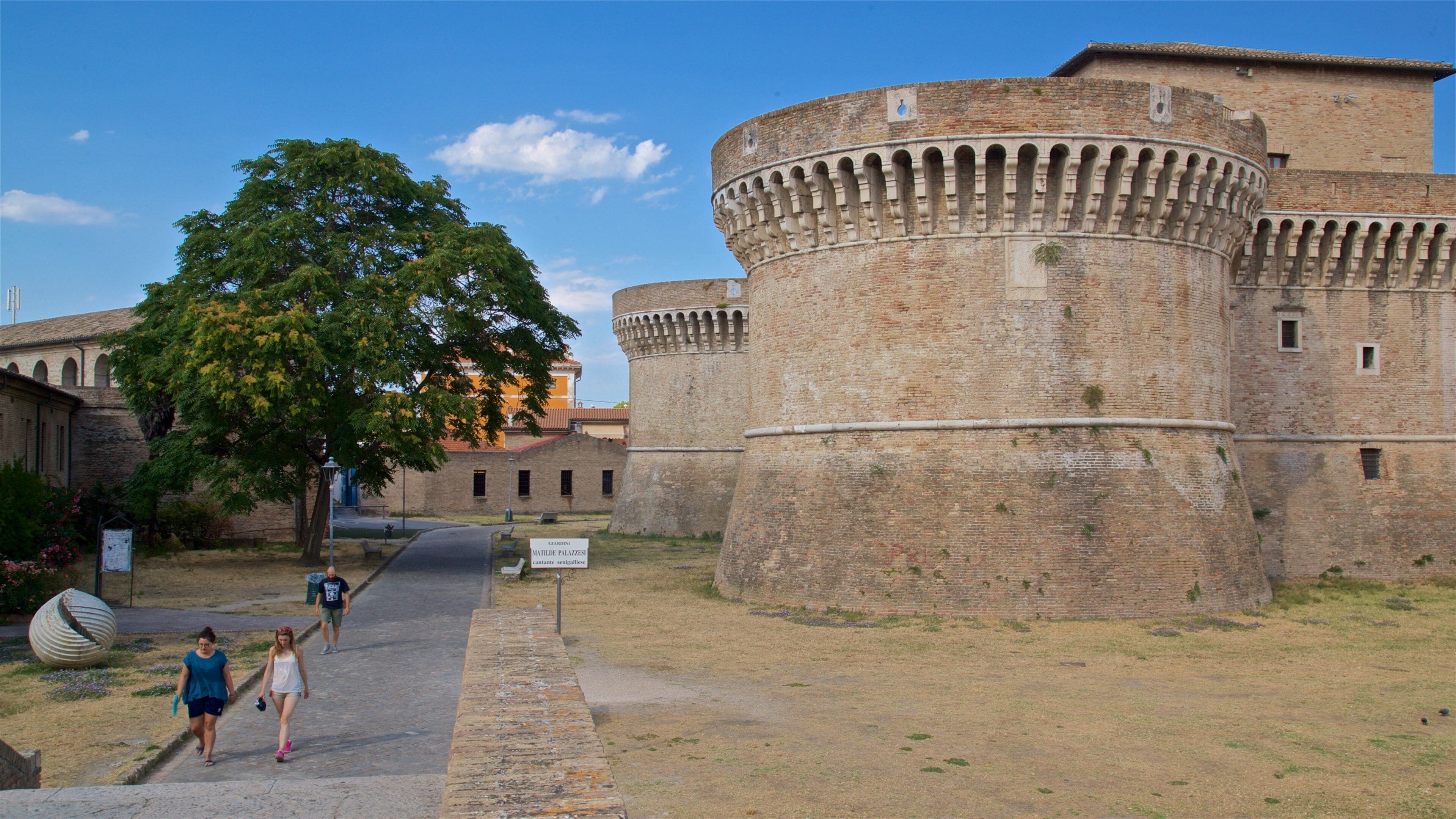 Rocca Roveresca di Senigallia フィーチャー 遺跡 と 城