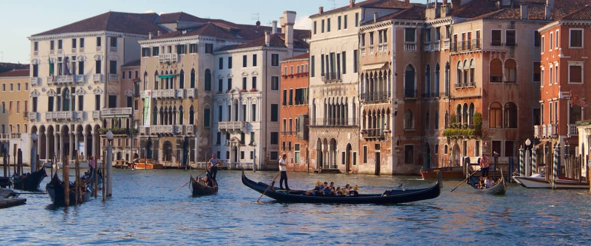 Venice Hotel Guide
