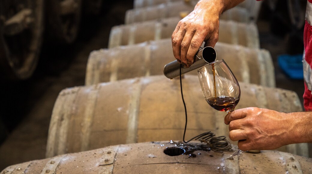 Chambers Rosewood Winery