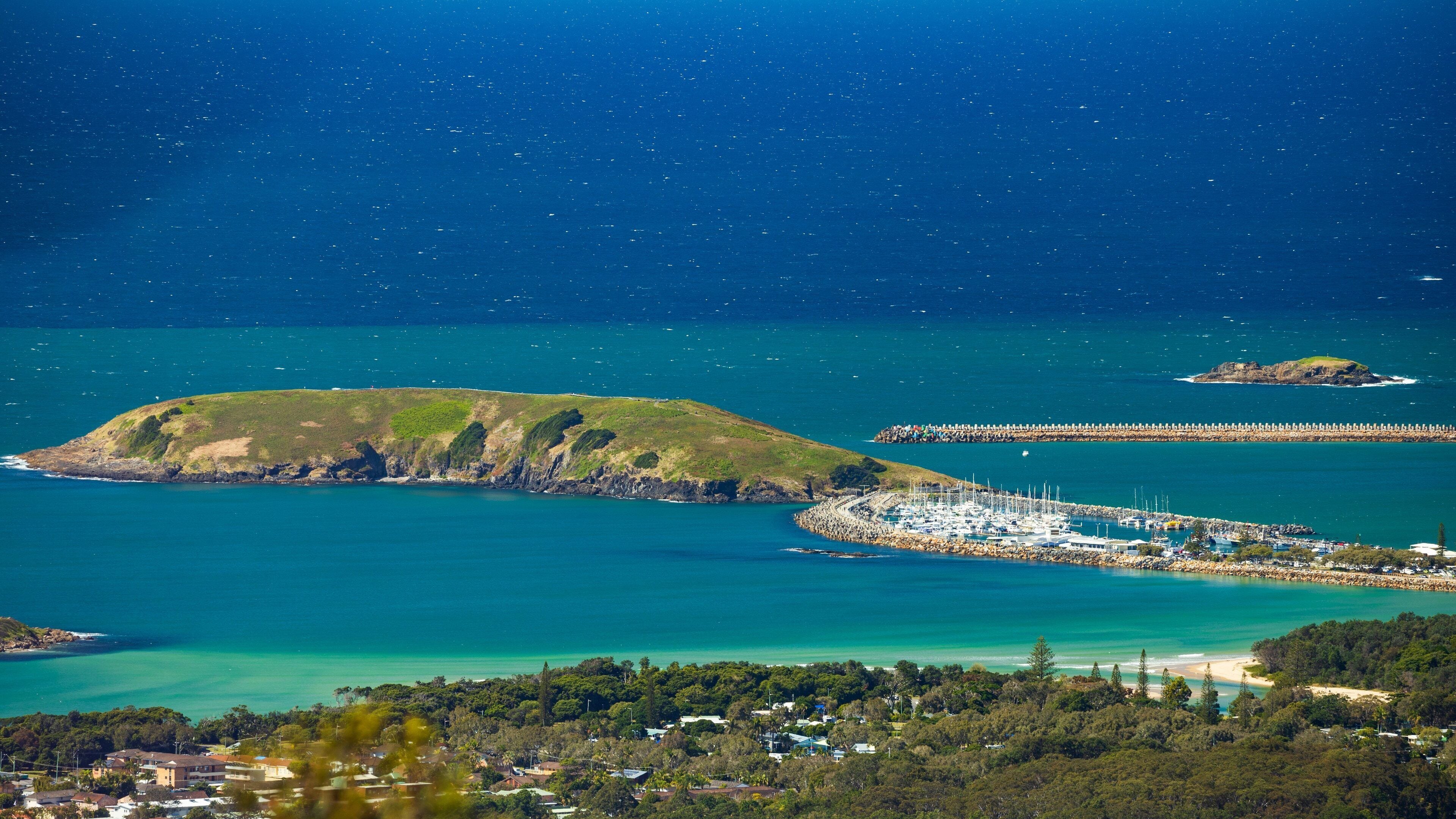 Forest Sky Pier which includes general coastal views, island views and landscape views