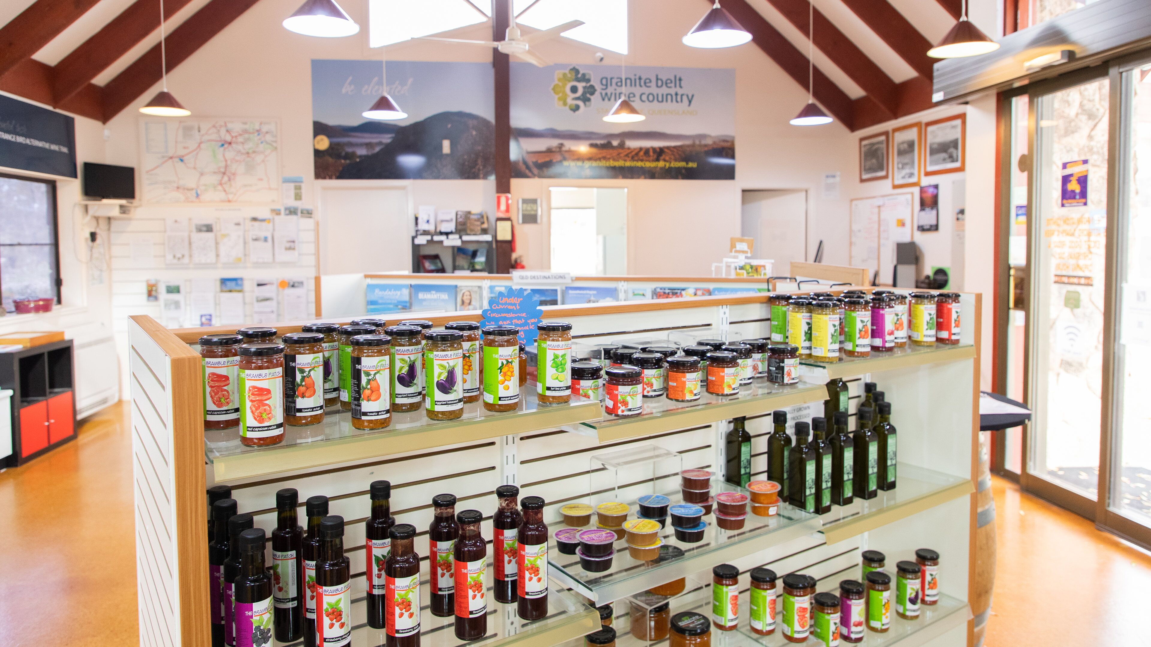 Stanthorpe Visitor Information Centre showing interior views