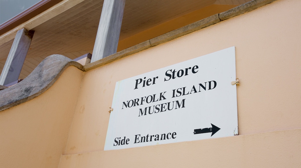 Norfolk Island showing signage