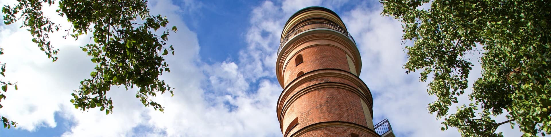 Old Lighthouse Travemuende which includes heritage architecture