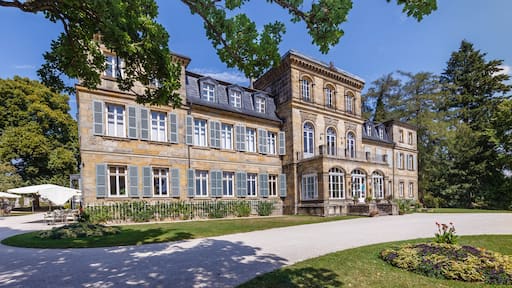 Fantaisie Palace featuring a castle and heritage architecture