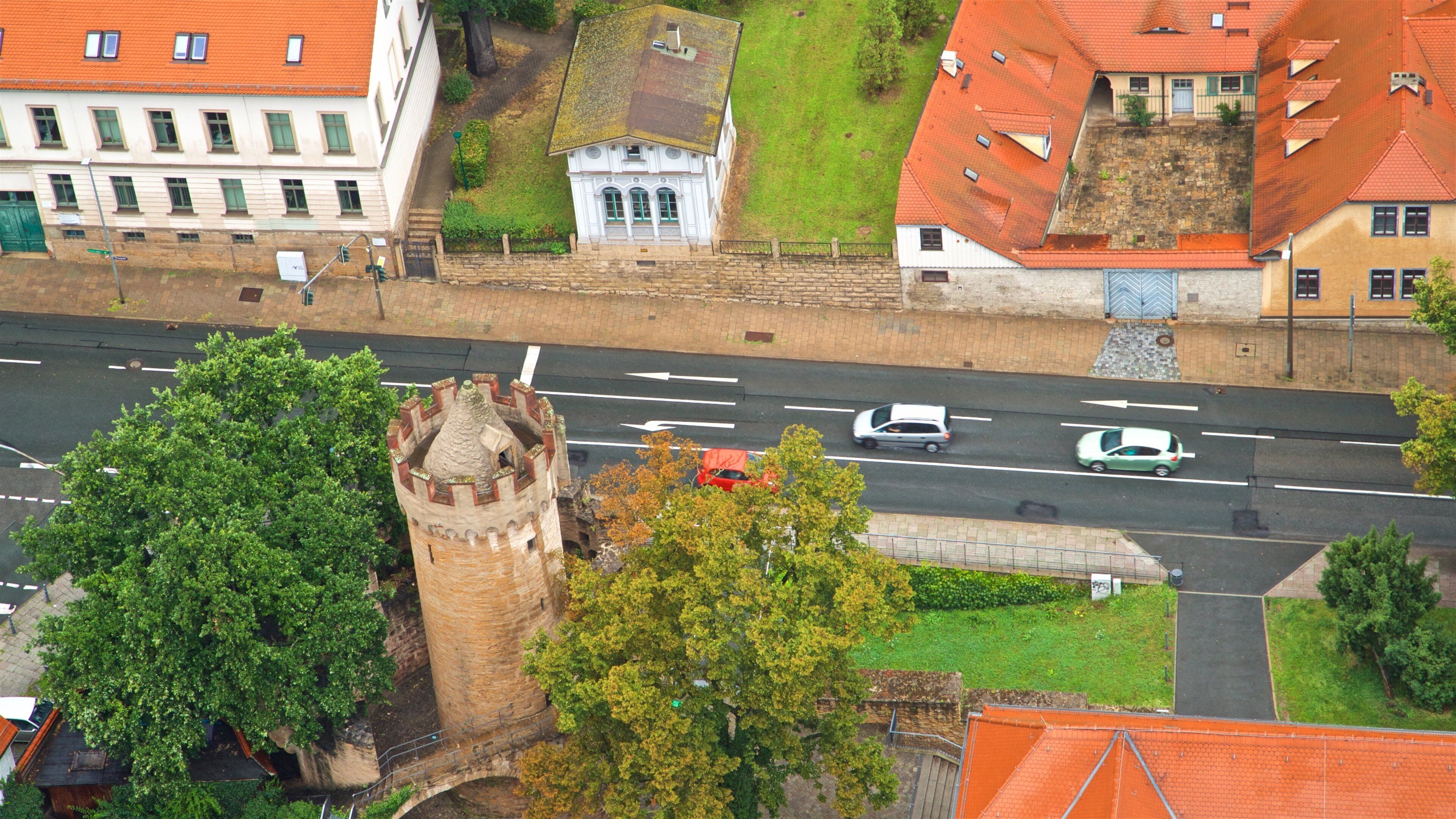 JenTower og byder på kulturarvsgenstande