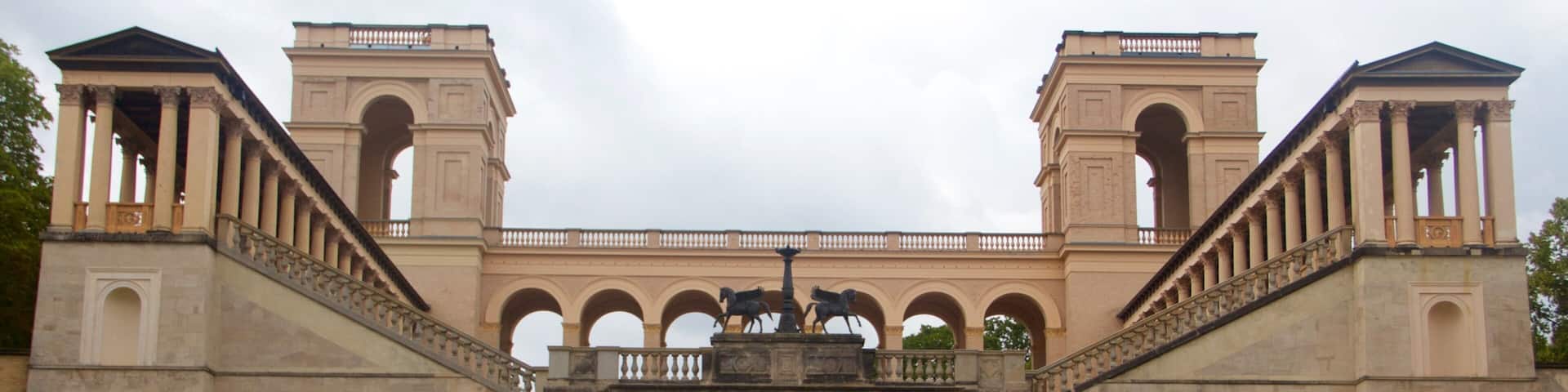 Potsdam showing heritage elements and heritage architecture