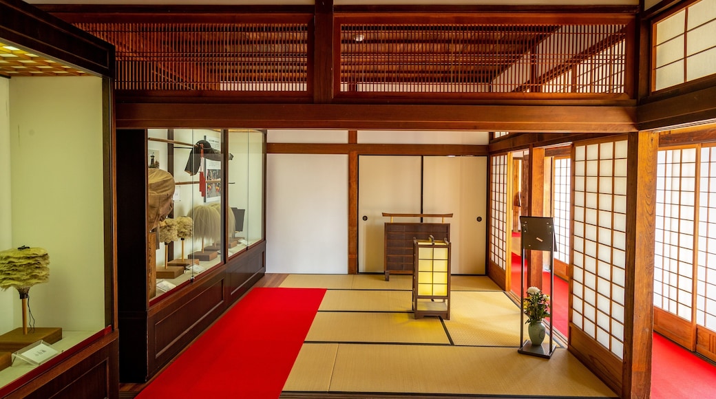 Izushi Karo Yashiki which includes interior views and heritage elements