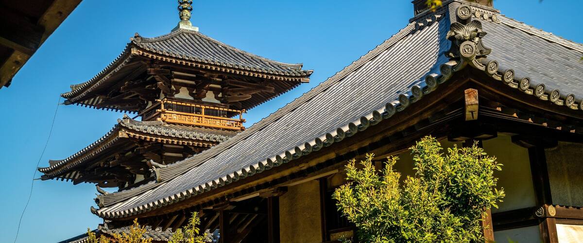 Hokiji Temple which includes a temple or place of worship and heritage elements