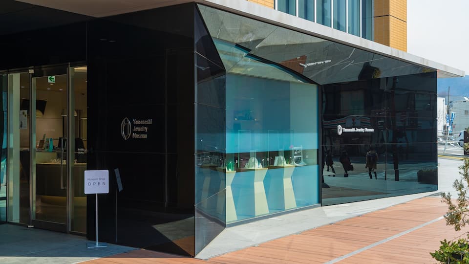 Yamanashi Jewelry Museum