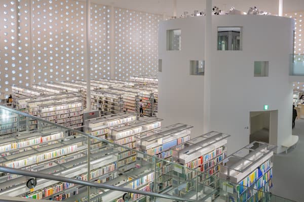 Kanazawa Umimirai Library showing interior views