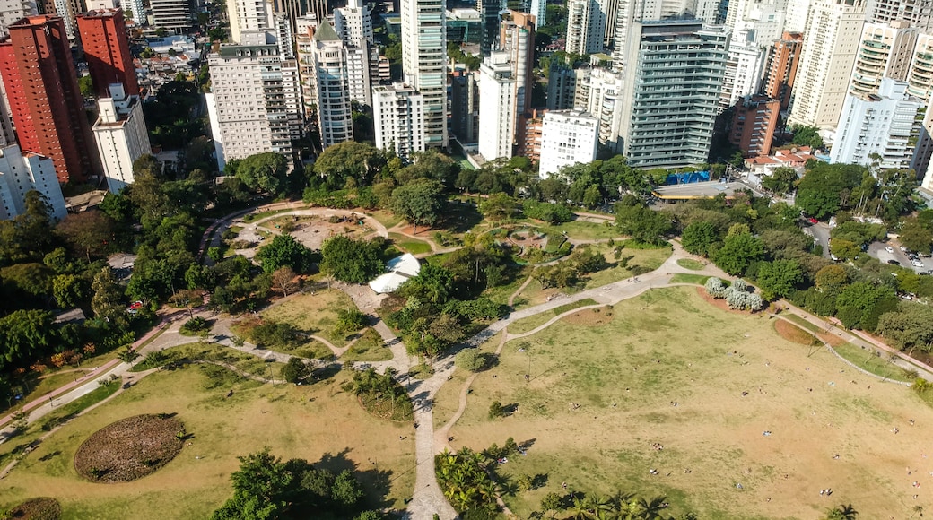 สวน Parque do Povo