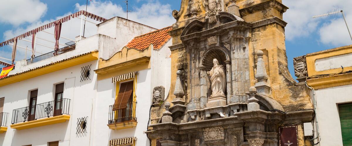 San Pablo Church featuring religious elements, heritage elements and a church or cathedral
