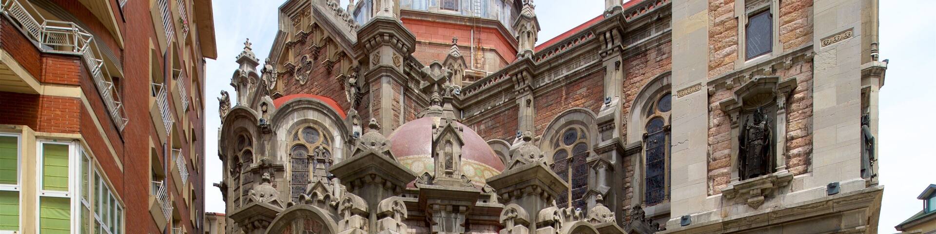 Ăglise San Juan qui includes patrimoine architectural et scĂšnes de rue aussi bien que homme
