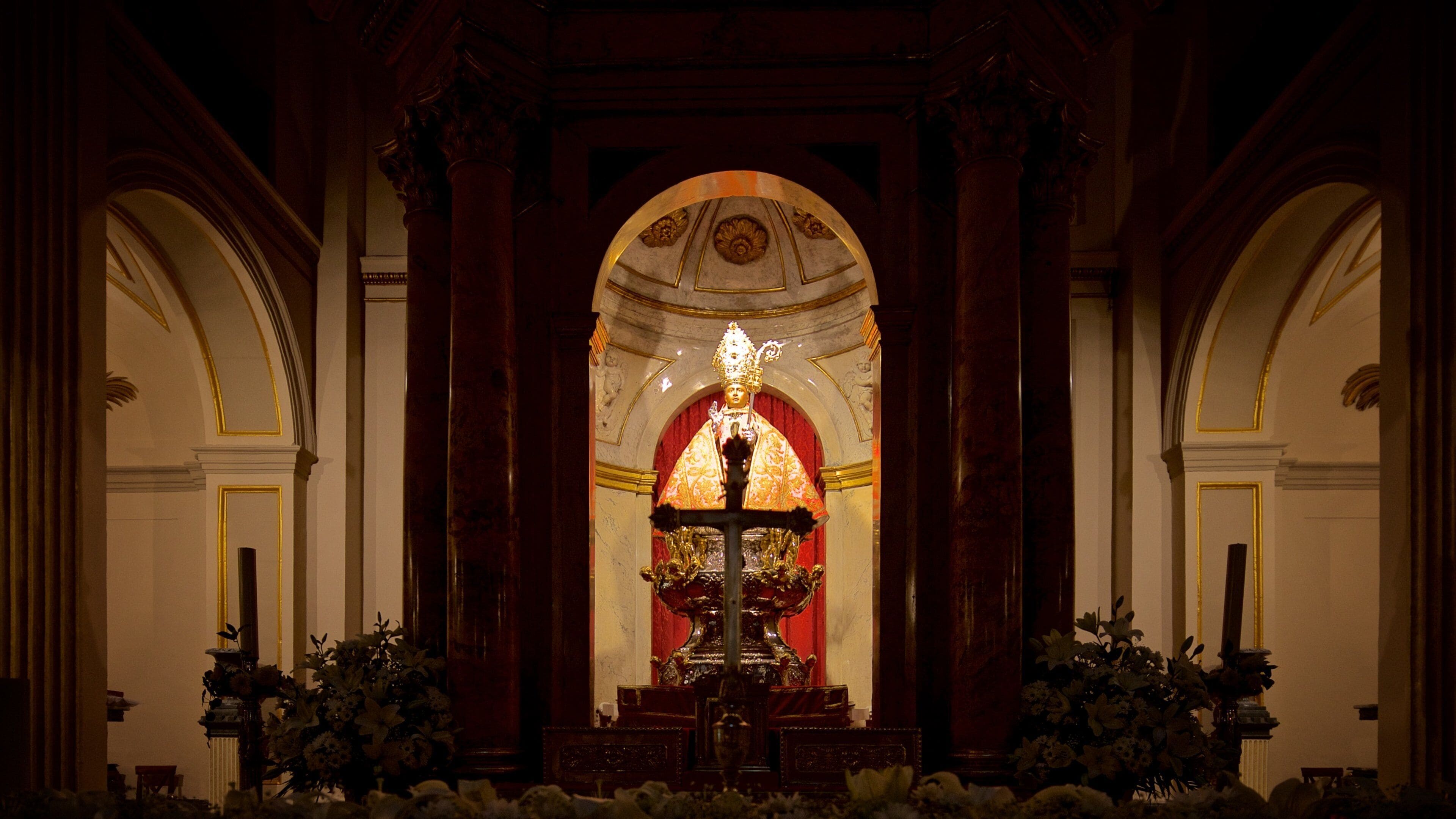 파로키아 산로렌소 을 특징 문화유산 요소, 실내 전경 과 교회 또는 성당