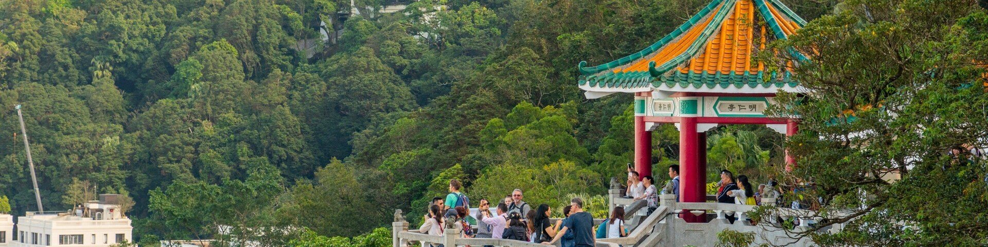 Lion\'s Pavilion which includes landscape views, heritage elements and views