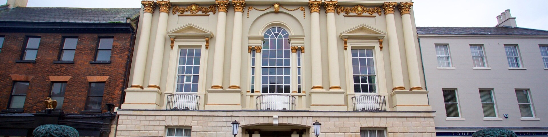 Mansion House mostrando uma casa e elementos de patrimônio