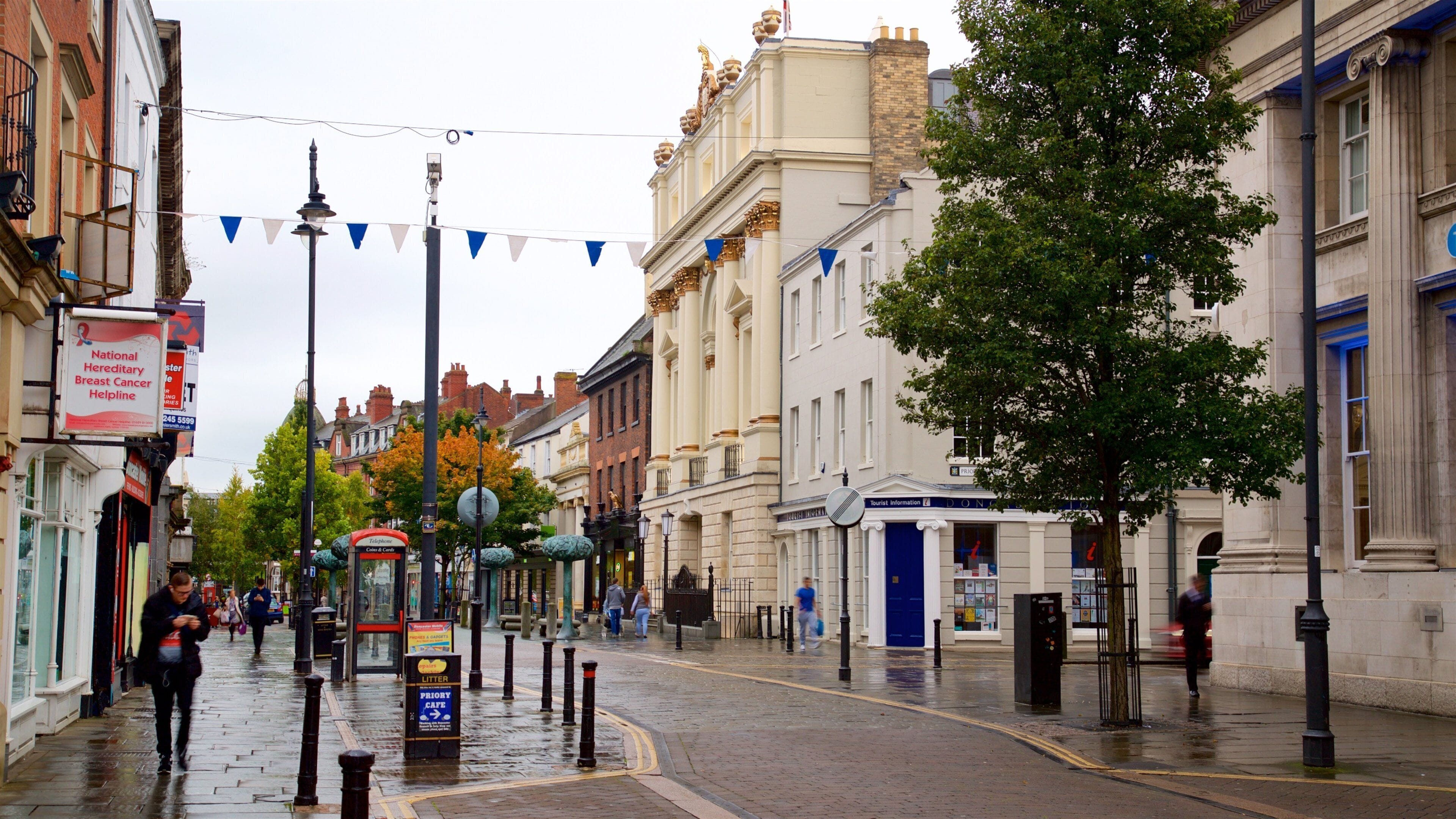 Tòa nhà Mansion House có tính năng thành phố và kiến trúc di sản