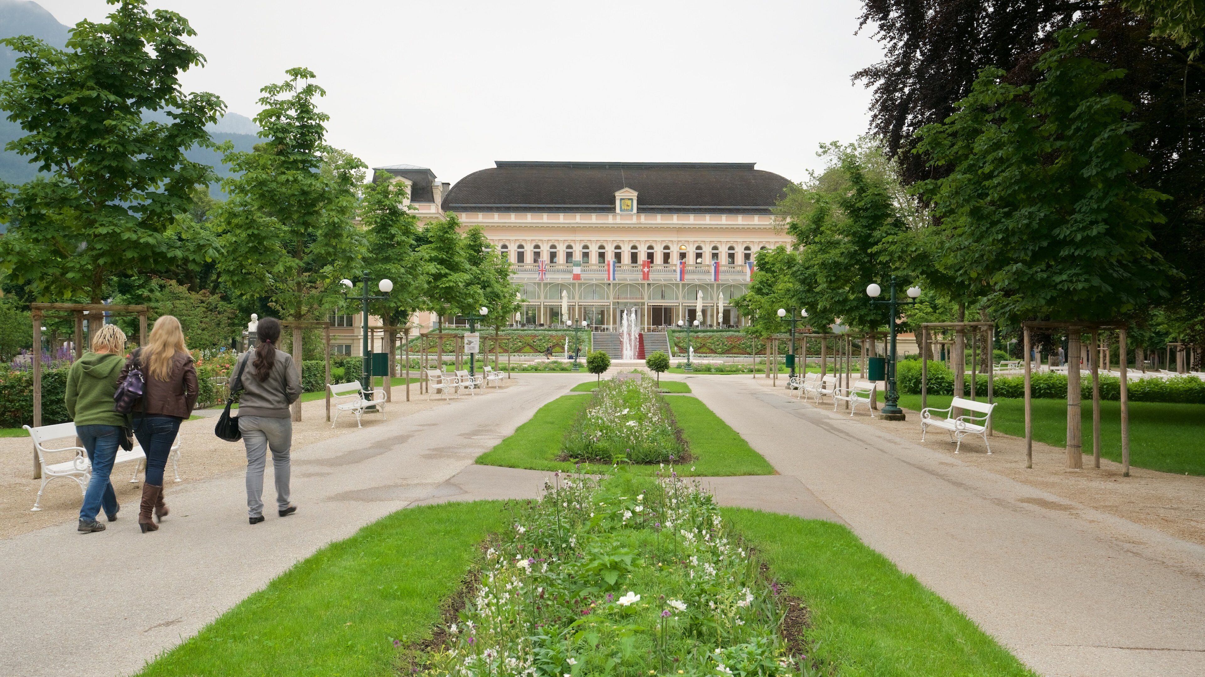 Bad Ischl featuring heritage elements and a park as well as a small group of people