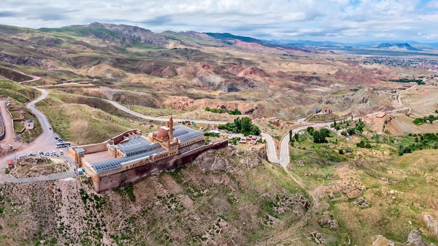 Aerial view of Ishak Pasha Palace, it is a semi-ruined palace and administrative complex located in the Dogubeyazit, Agri province of eastern Turkey. Ottoman, Persian, and Armenian architectural style